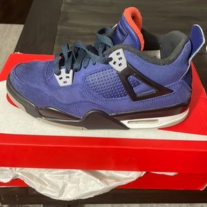 2018 Jorden 4s Loyal Blue size 6 Youth. Gently used with replacement box